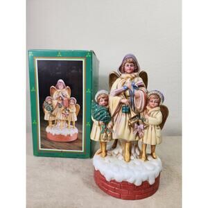 Christmas Victorian Angel Musical Ceramic Sankyo Movement w/ Box Vintage Tested
